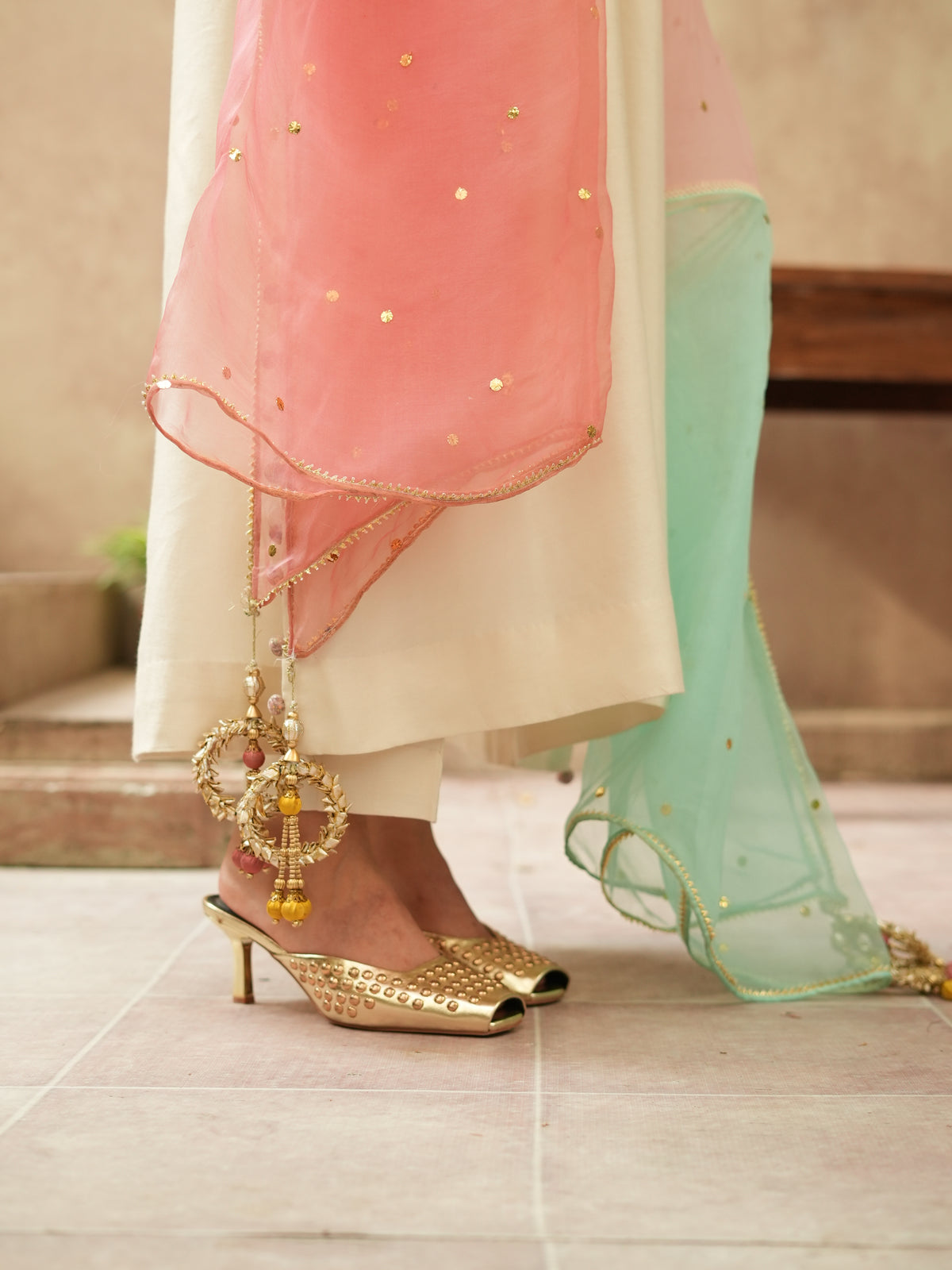 Noor-e-Zar